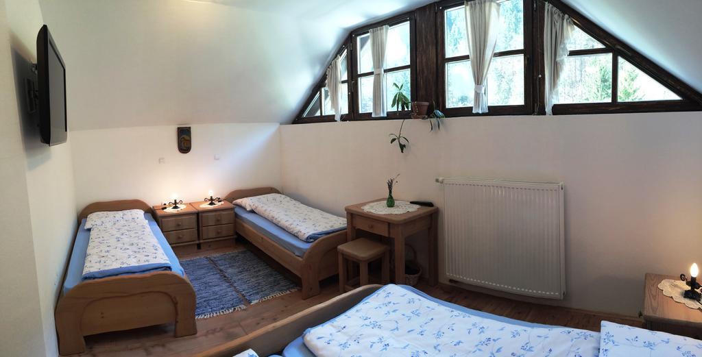 Apartments Pod Macesnovo Streho โซลกาวา ภายนอก รูปภาพ