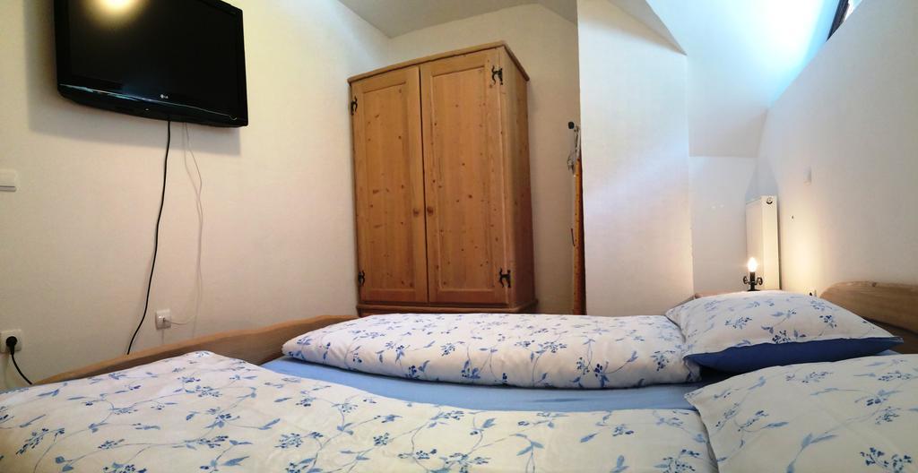 Apartments Pod Macesnovo Streho โซลกาวา ภายนอก รูปภาพ